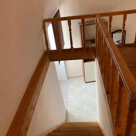 Volari Volto Apartment *